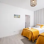 Olivia - By Smarthomes *