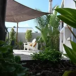 Willa Olivia - By Smarthomes