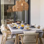 Olivia - By Smarthomes Willa