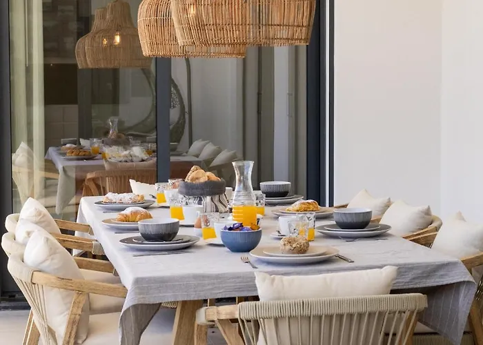 Olivia - By Smarthomes Villa